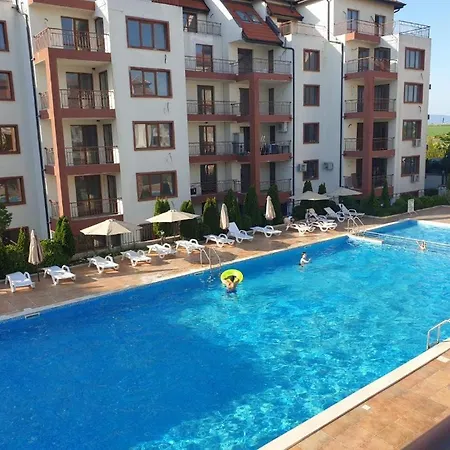 Ξενοδοχείο με διαμερίσματα Famagusta Antoniya
