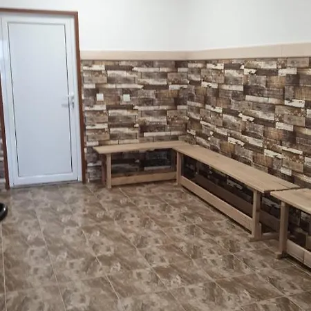 Famagusta Antoniya Ξενοδοχείο με διαμερίσματα Aheloy