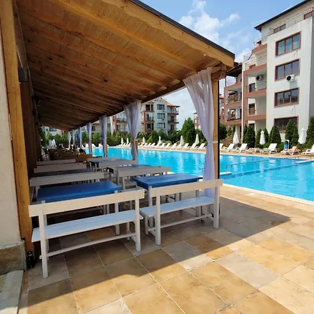 Famagusta Antoniya * Aheloy