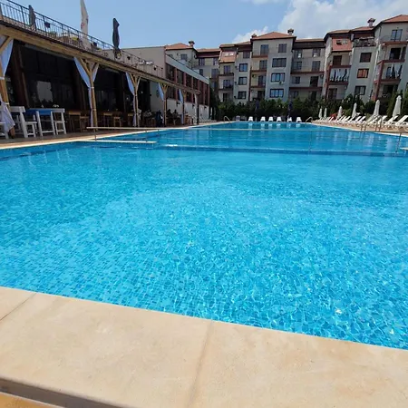Famagusta Antoniya Hotel apartamentowy