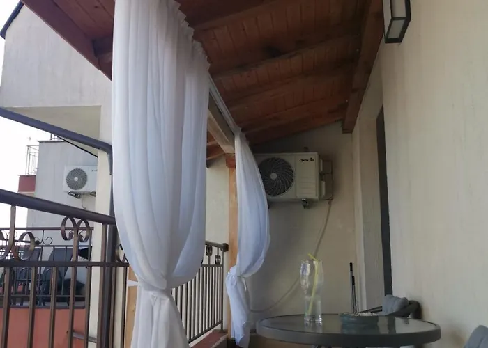 Famagusta Antoniya Aparthotel Acheloj